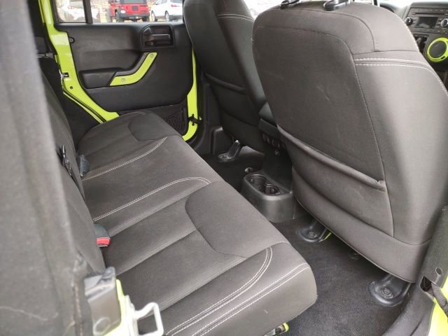 Used 2016 Jeep Wrangler Unlimited Sahara image 20