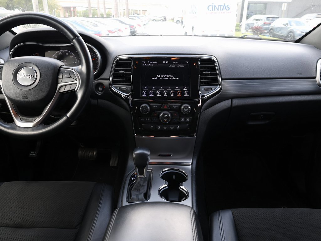 Used 2021 Jeep Grand Cherokee Laredo X image 24