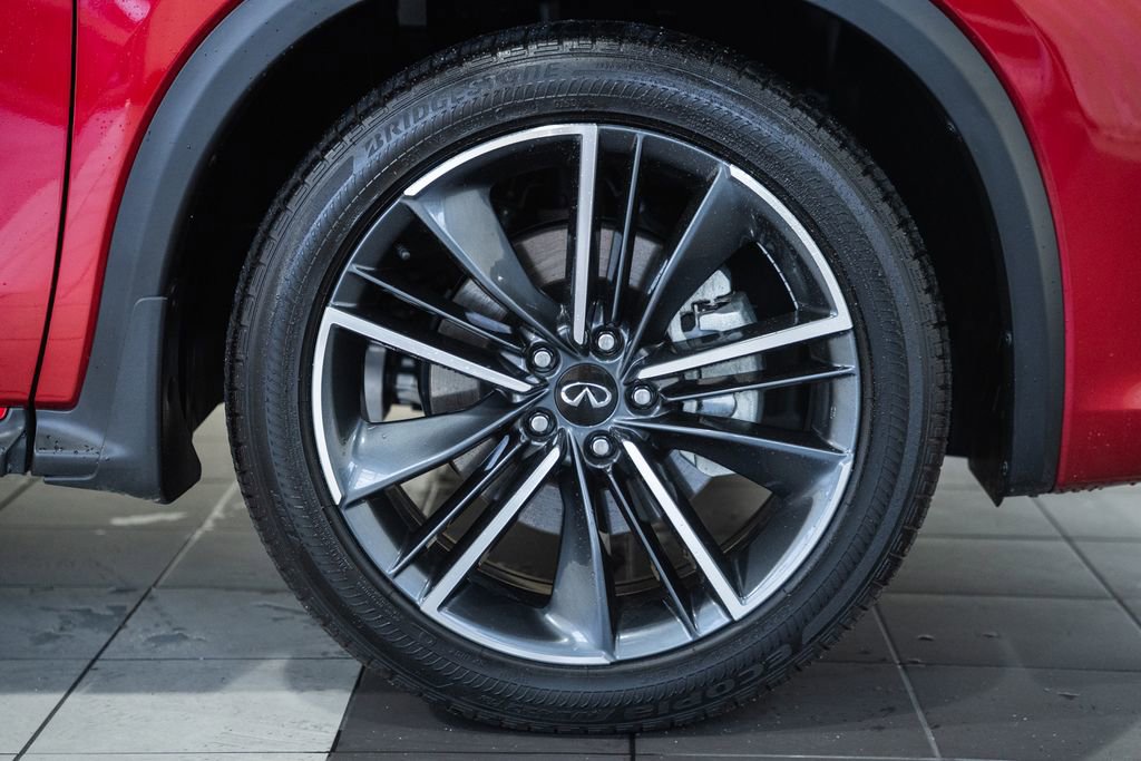 Used 2024 INFINITI QX50 Sport AWD/4WD image 17