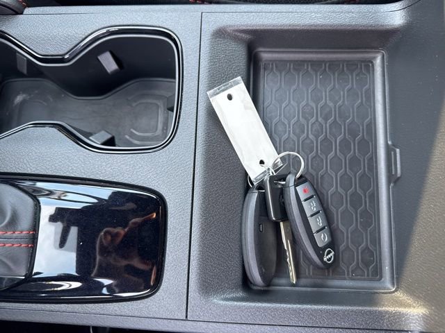 Certified 2025 Nissan Frontier PRO-4X image 27