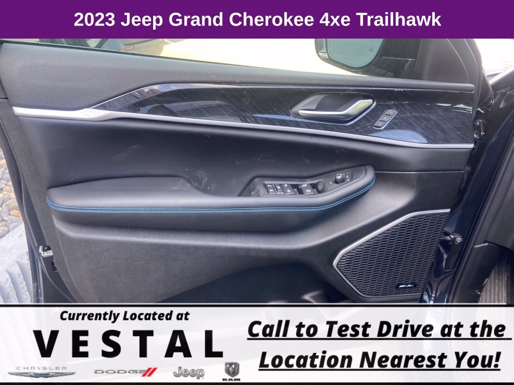 New 2023 Jeep Grand Cherokee Trailhawk w/ Advanced Protech Group II AWD/4WD image 40