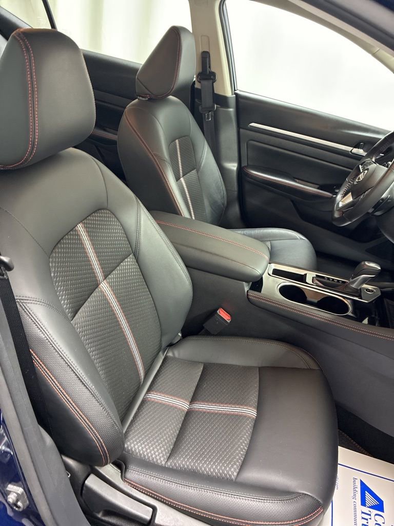 Used 2024 Nissan Altima 2.5 SR image 25