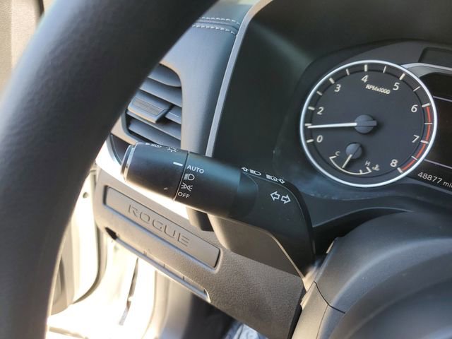 Used 2024 Nissan Rogue S image 22