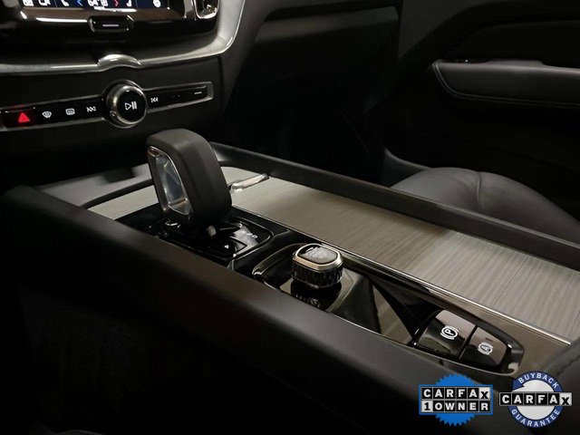 Used 2025 Volvo XC60 B5 Plus image 55