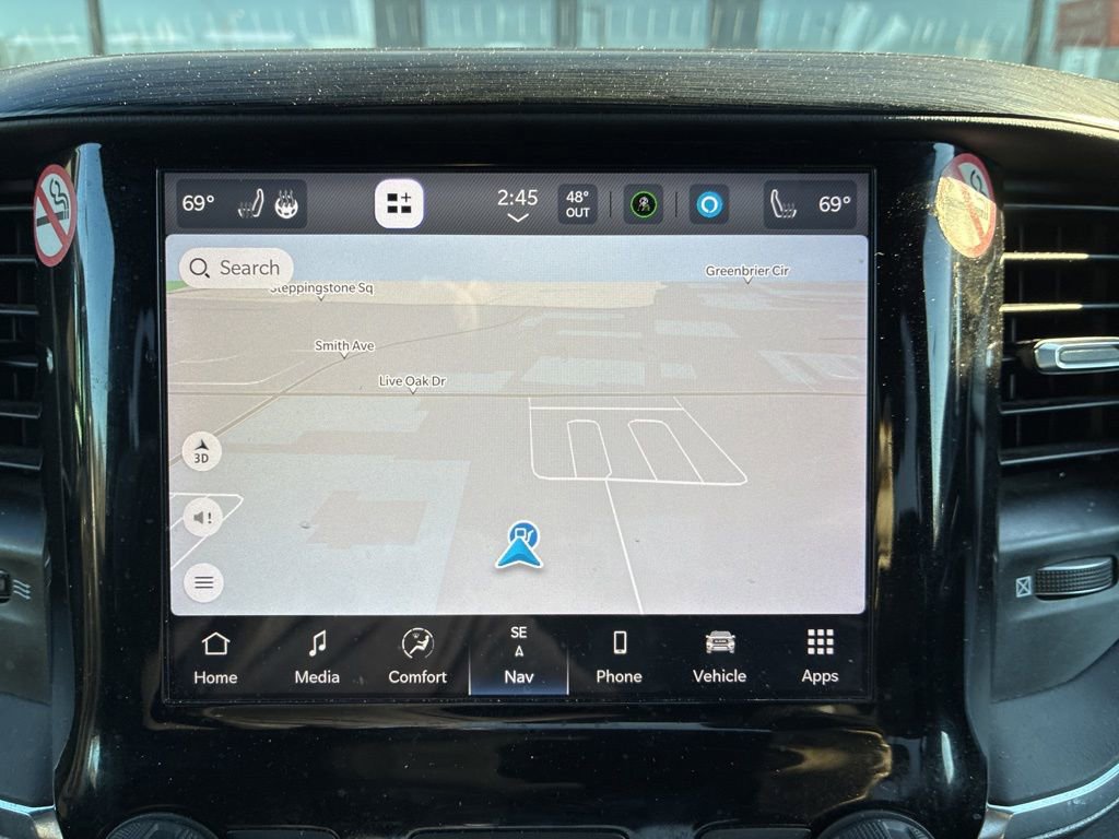 Used 2024 RAM 1500 Laramie image 16