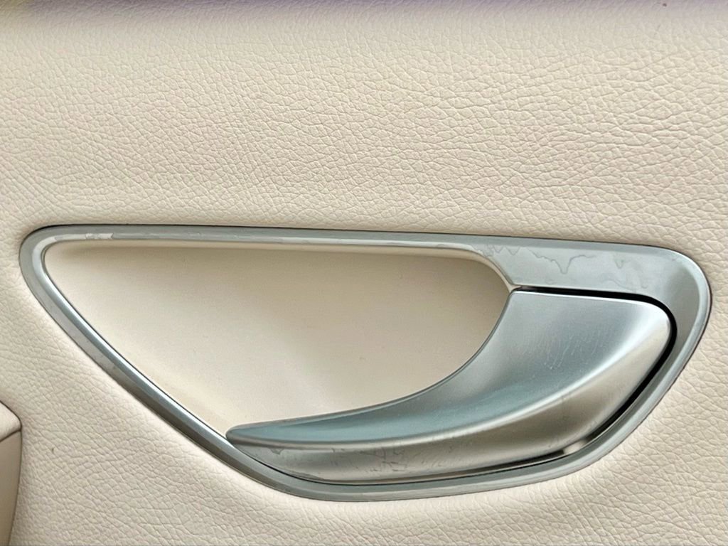 Certified 2022 Mercedes-Benz GLC 300 4MATIC image 36