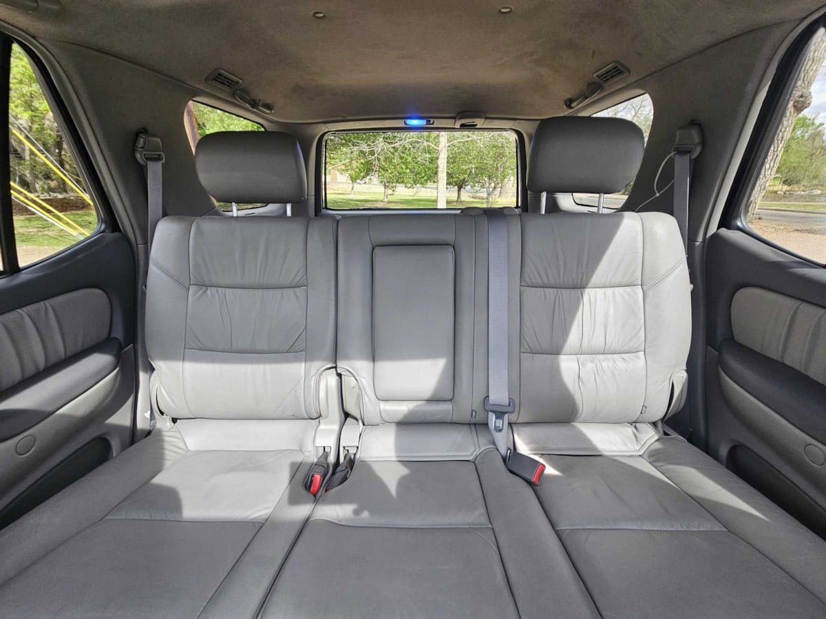 Used 2003 Toyota Sequoia Limited AWD/4WD image 25