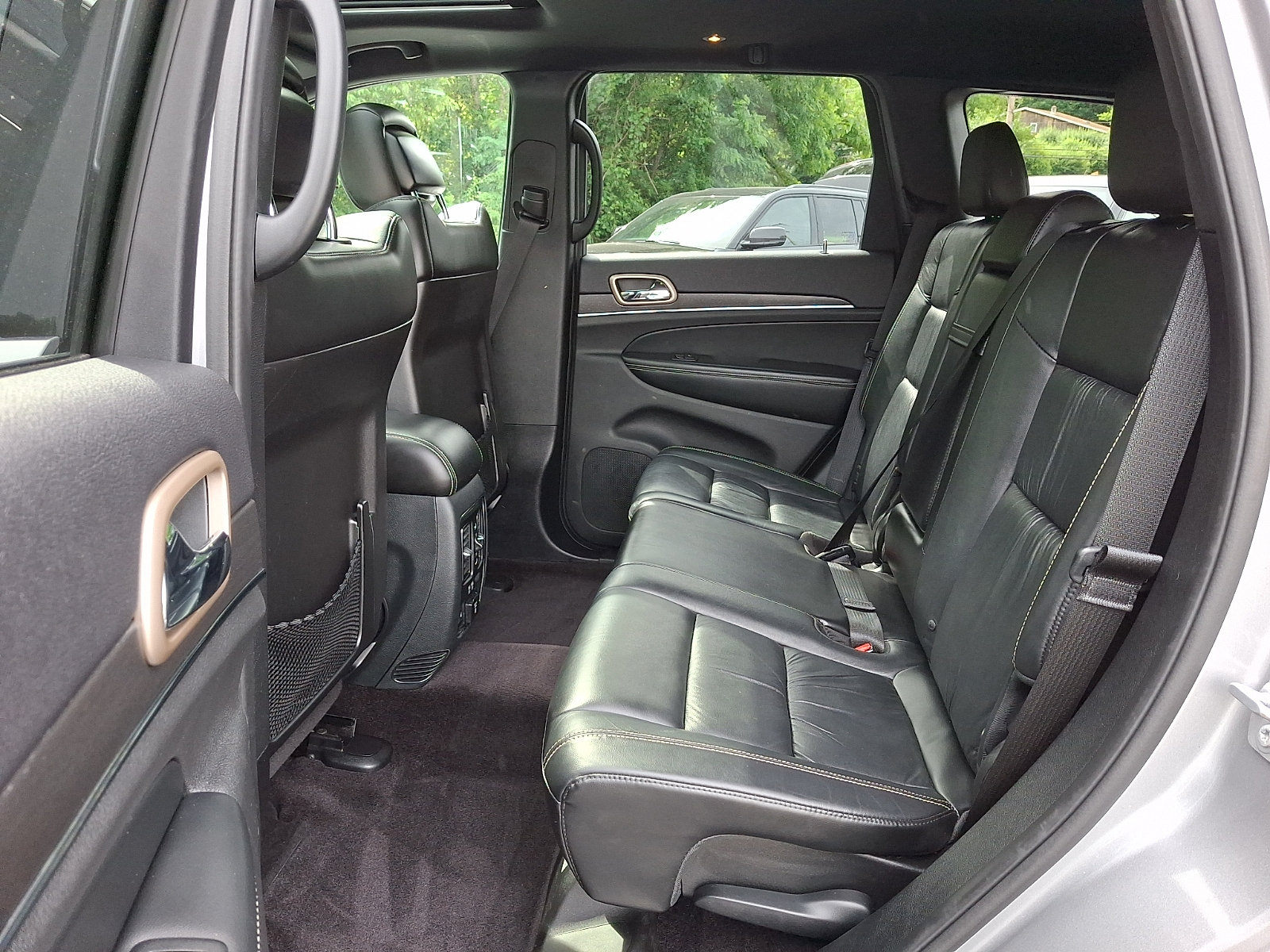 Certified 2016 Jeep Grand Cherokee Limited AWD/4WD image 10