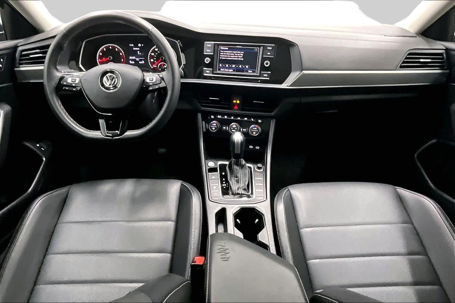 Used 2021 Volkswagen Jetta SE FWD image 15