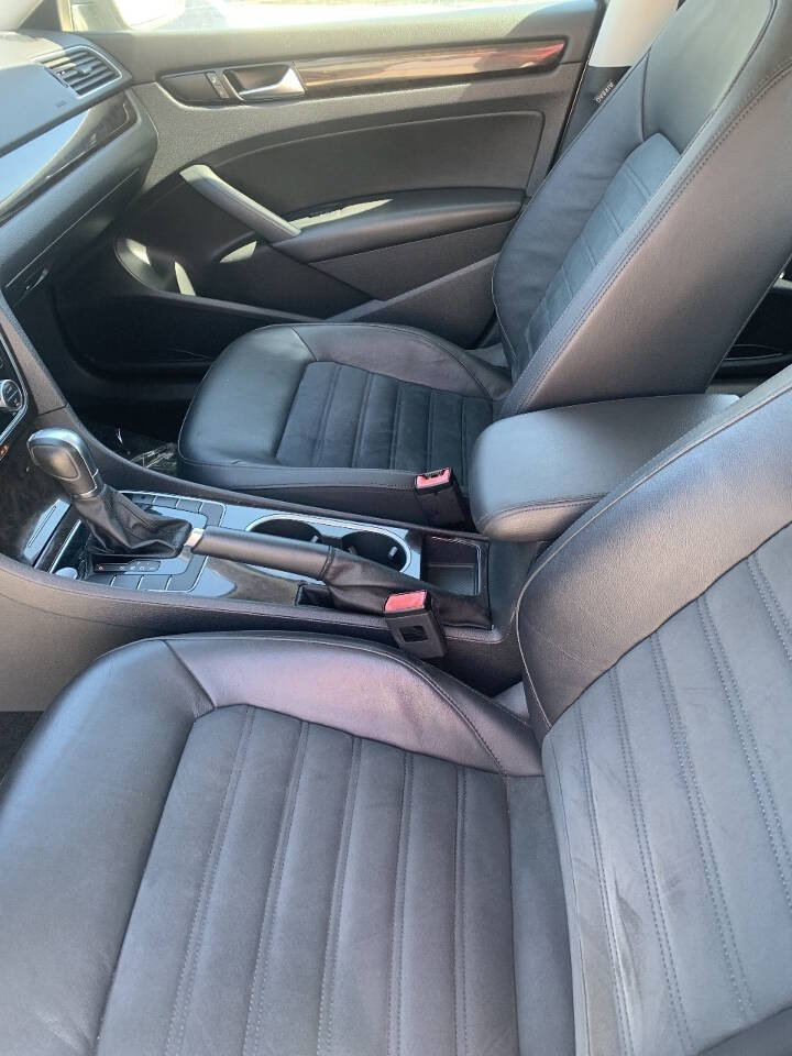 Used 2014 Volkswagen Passat TDI SEL Premium FWD image 14