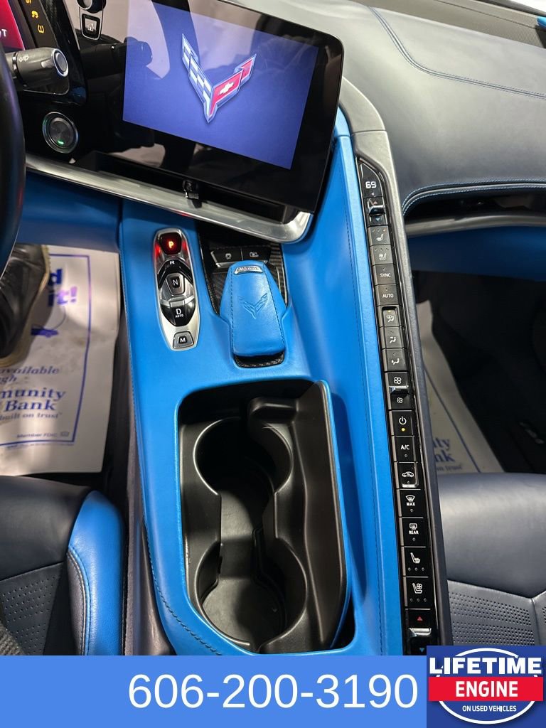 Used 2021 Chevrolet Corvette Stingray Premium Conv w/ Z51 Performance Package image 21