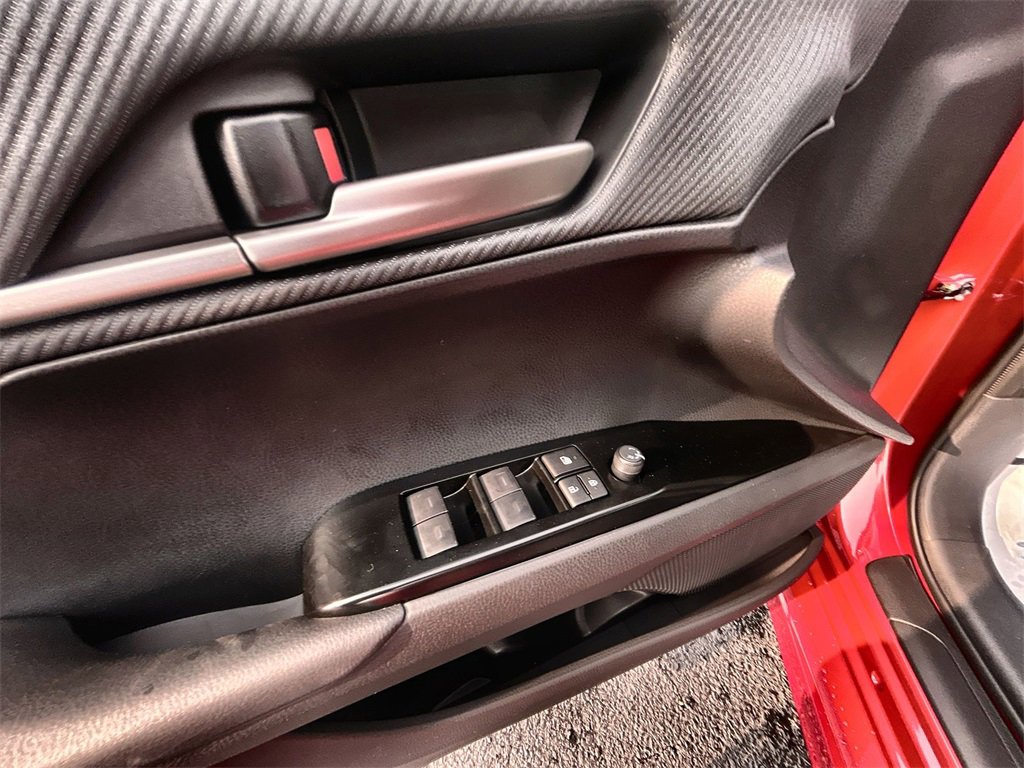 New 2025 Toyota Camry SE w/ Convenience Package image 19