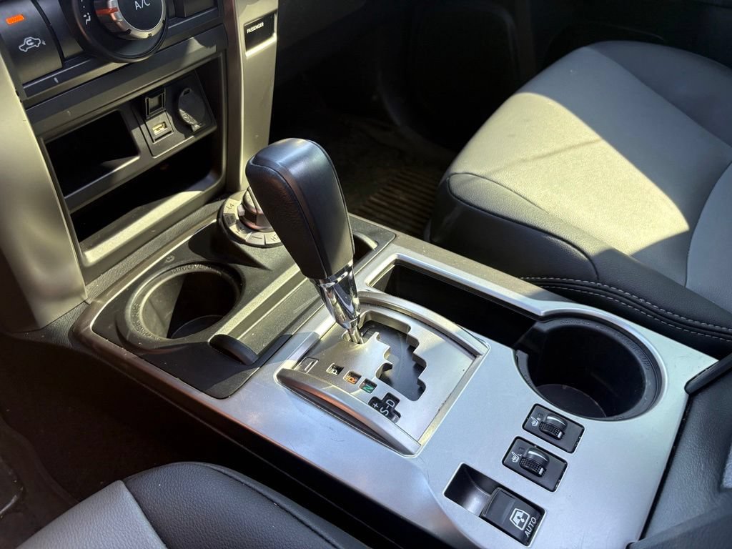 Used 2024 Toyota 4Runner SR5 Premium w/ Moonroof Package AWD/4WD image 23