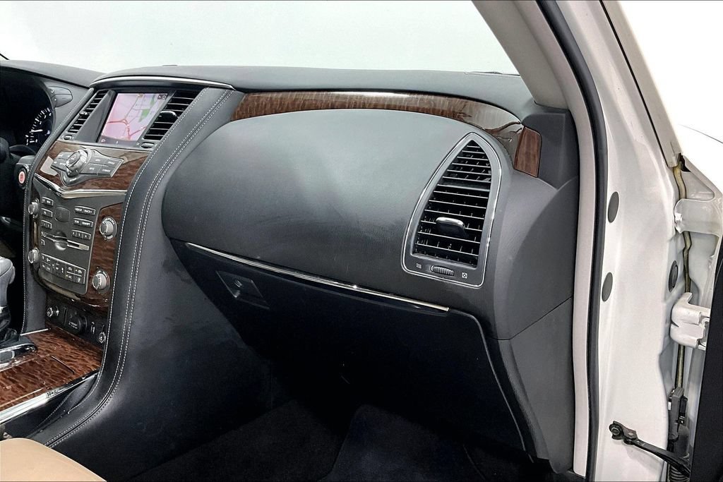 Used 2019 Nissan Armada Platinum w/ Captain's Chairs Package RWD image 19