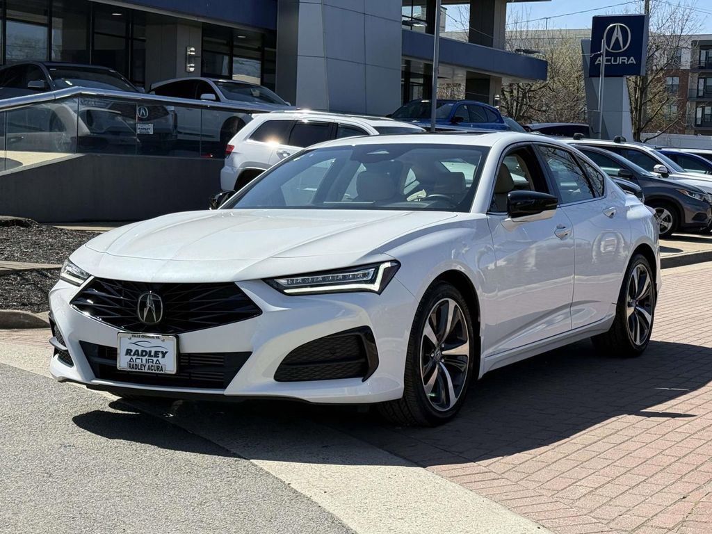 Certified 2025 Acura TLX w/ Technology Package image 3