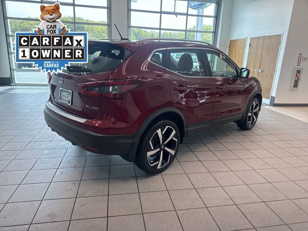 Used 2022 Nissan Rogue Sport SL AWD/4WD image 16