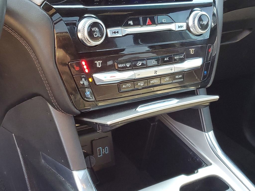 Used 2021 Ford Explorer Platinum AWD/4WD image 20