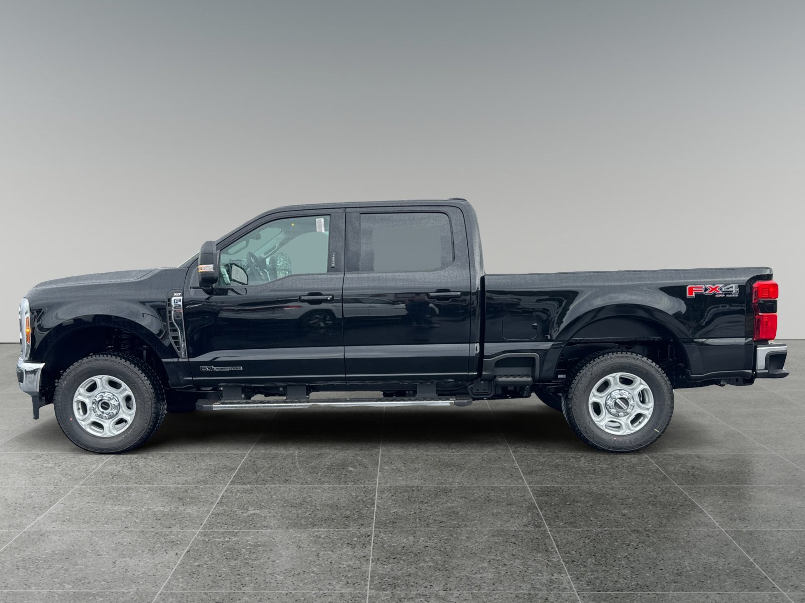 New 2026 Ford F250 XLT w/ XLT Premium Package AWD/4WD image 3