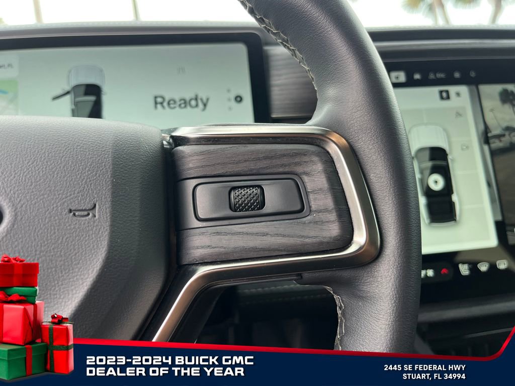 Used 2023 Rivian R1S Adventure image 26