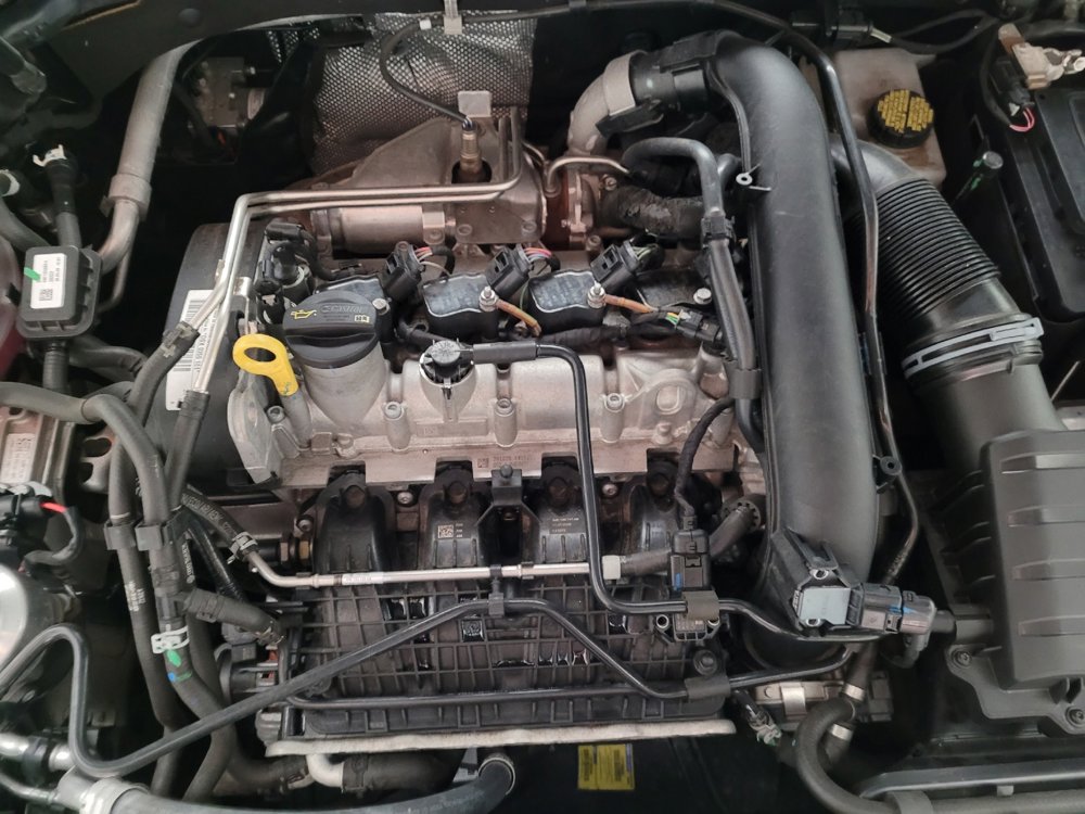 Used 2021 Volkswagen Golf 4-Door image 30