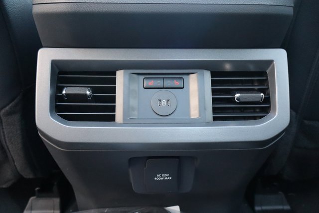 New 2026 Ford F250 Lariat w/ Black Appearance Package image 34