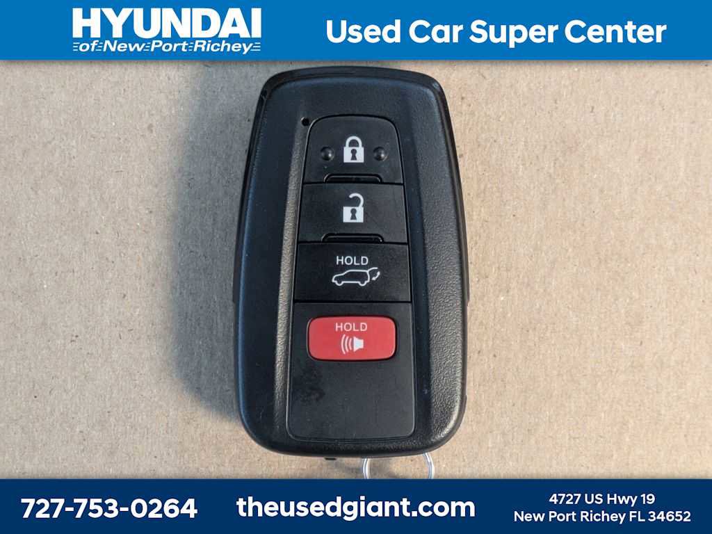 Used 2023 Toyota RAV4 XLE w/ Convenience Package image 41