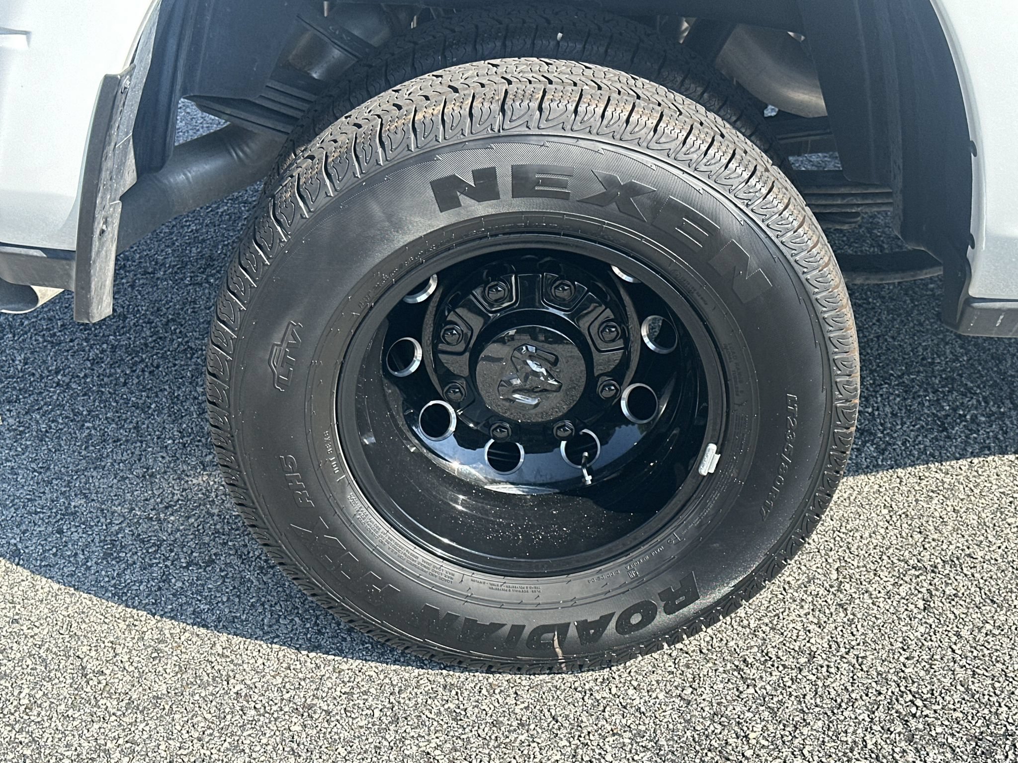 Used 2025 RAM 3500 Big Horn AWD/4WD image 17