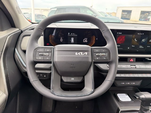 New 2027 Kia Seltos S FWD image 10