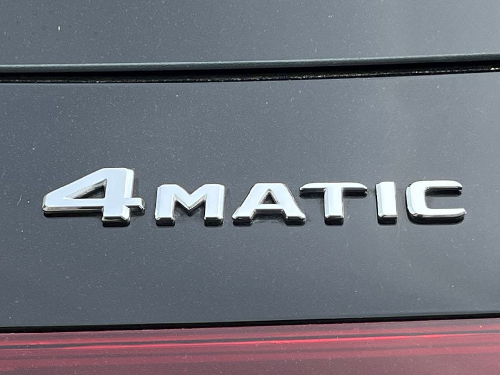 Used 2022 Mercedes-Benz GLE 350 4MATIC w/ Premium Package image 10