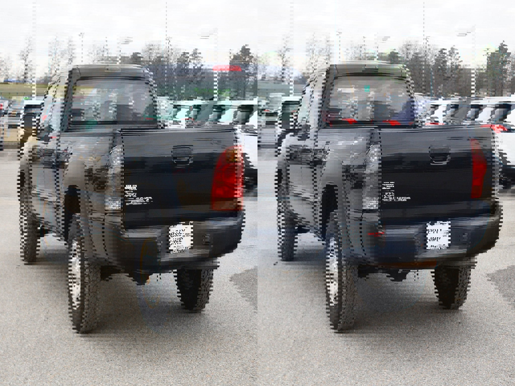 Used 2015 Toyota Tacoma 4x4 Access Cab image 8