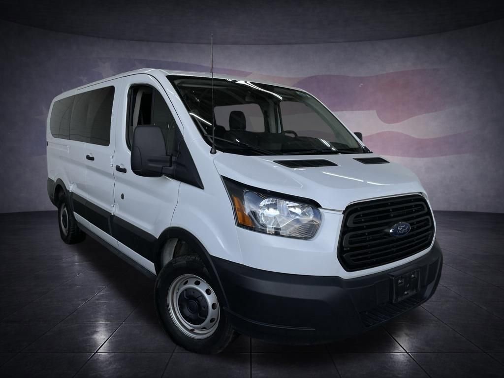 Used 2019 Ford Transit 150 XL image 7