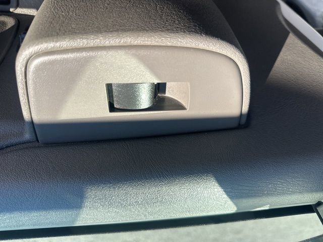 Used 2023 Chevrolet Express 2500 w/ Driver Convenience Package image 18