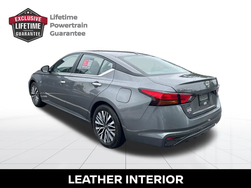 Certified 2025 Nissan Altima 2.5 SV FWD image 4
