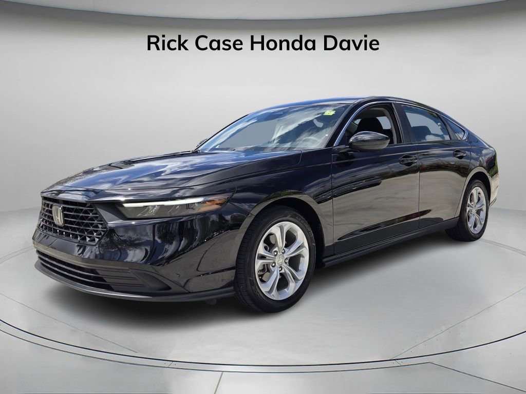 Certified 2024 Honda Accord LX image 9