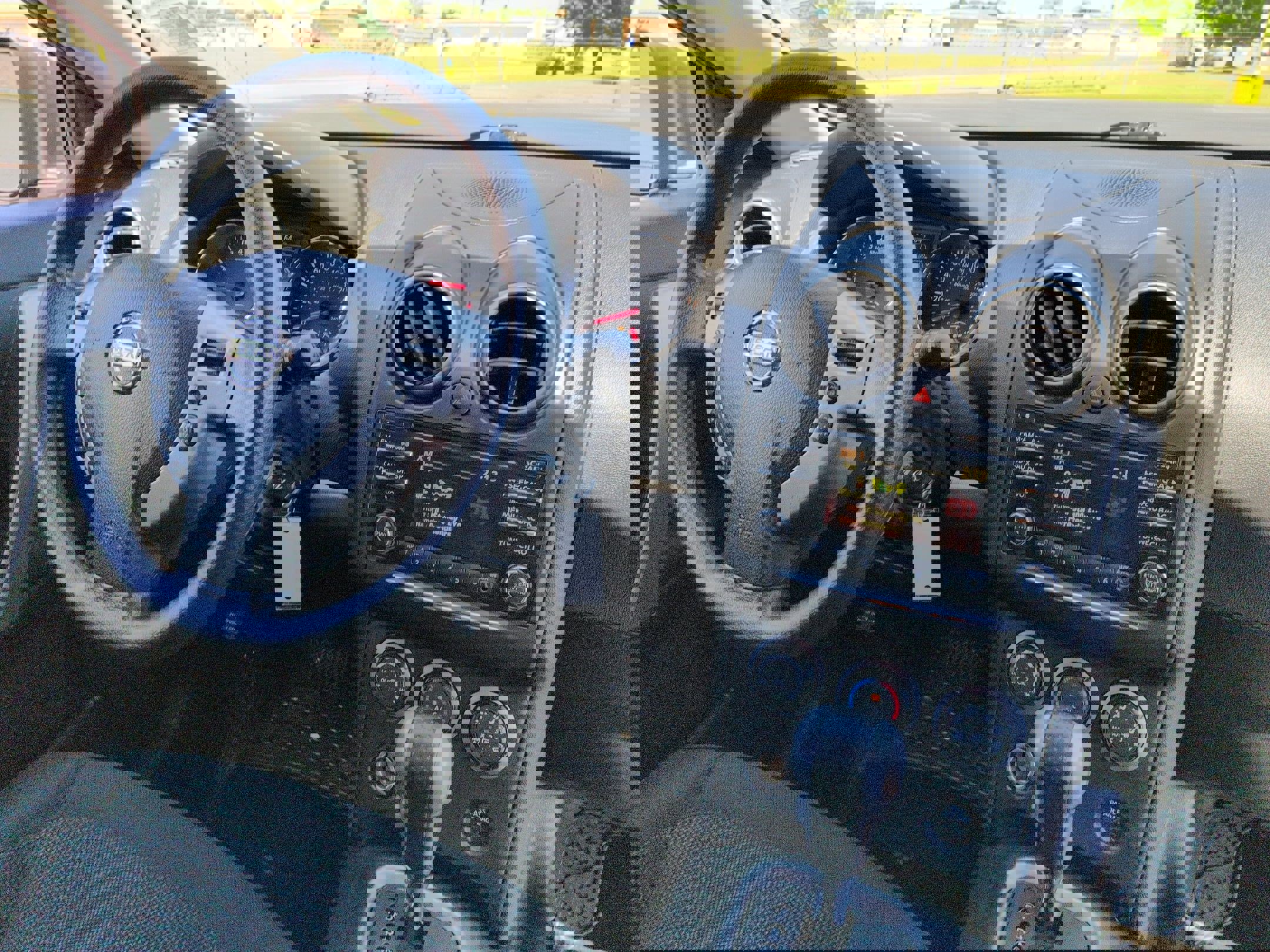 Used 2015 Nissan Rogue S w/ Convenience Package image 33