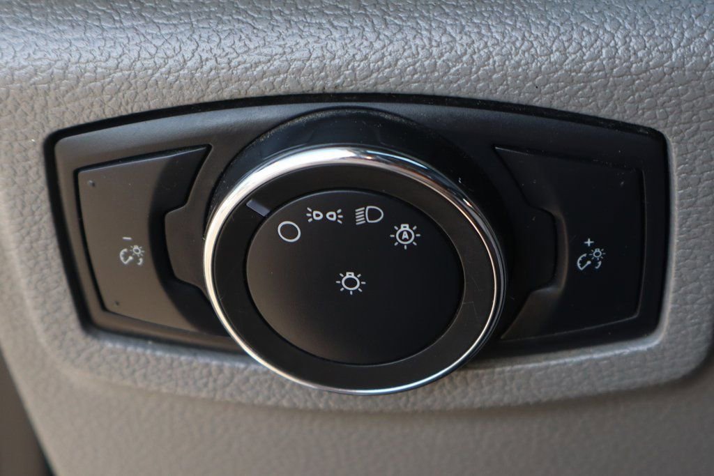 Used 2020 Ford F350 XL w/ Power Equipment Group image 22