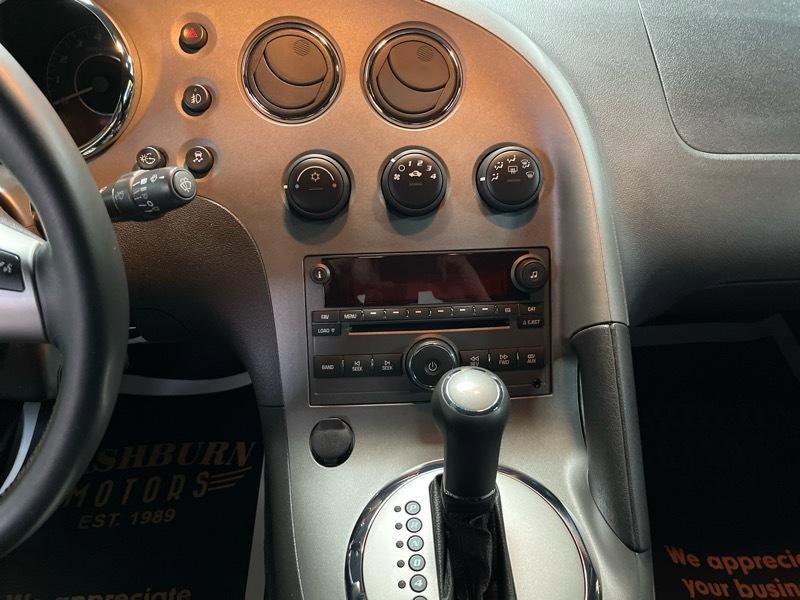 Used 2009 Pontiac Solstice GXP w/ Premium Package image 30