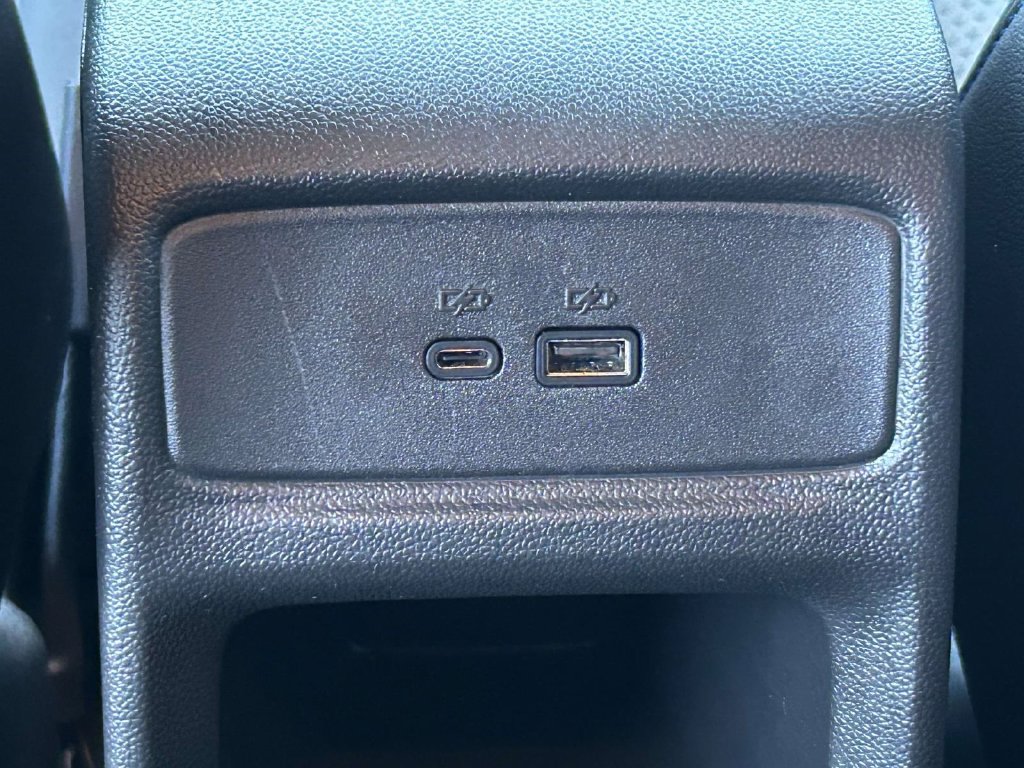 Used 2026 Chevrolet Trax LT FWD image 15