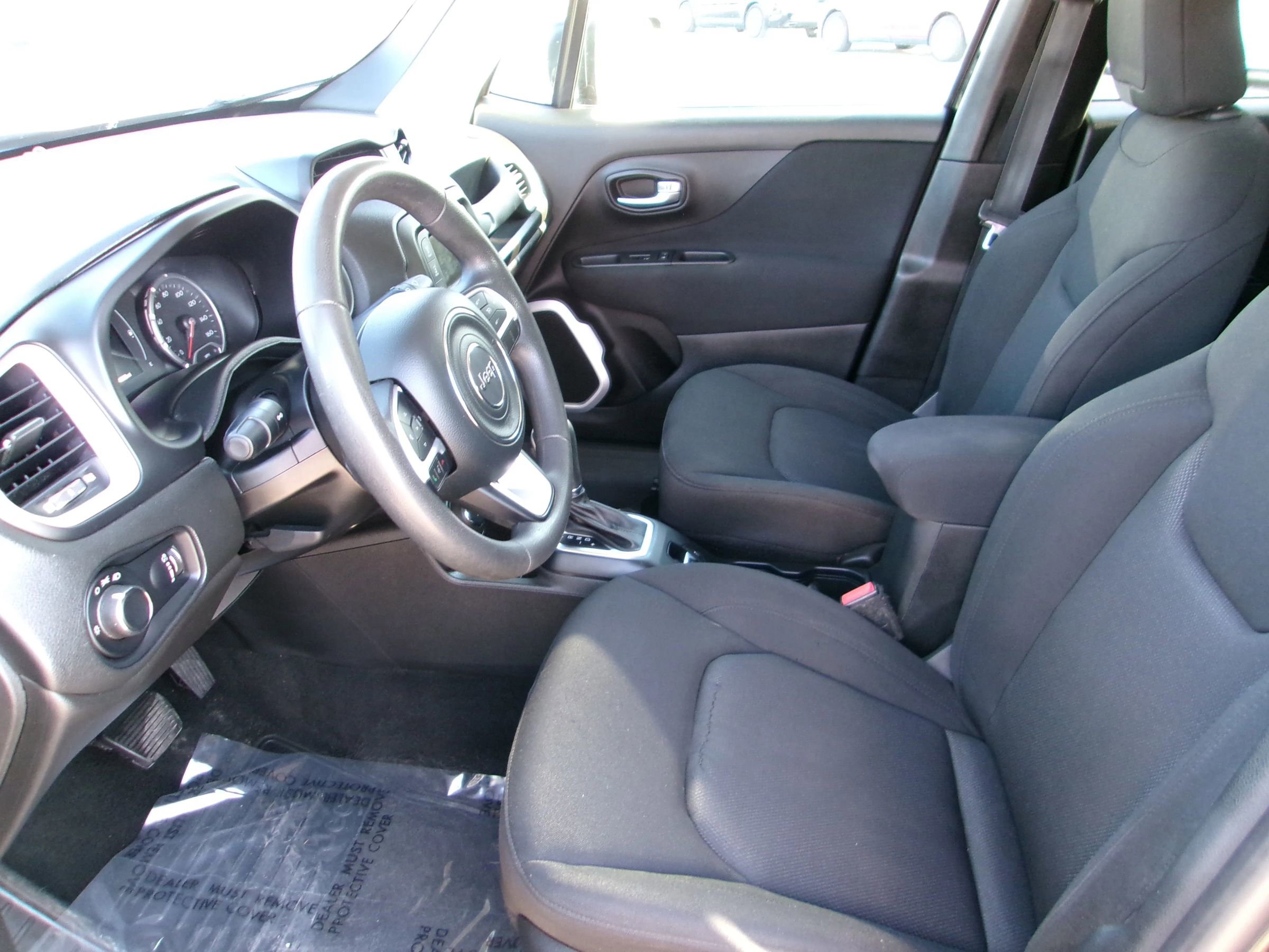 Used 2018 Jeep Renegade Sport image 6