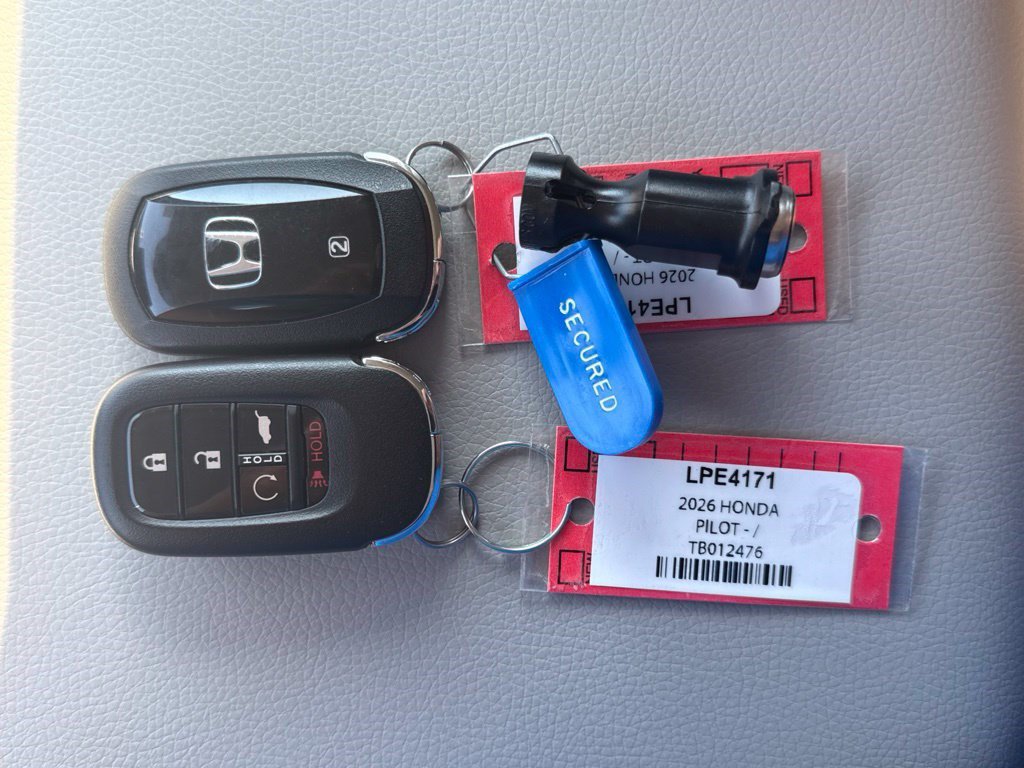 Certified 2026 Honda Pilot EX-L image 4