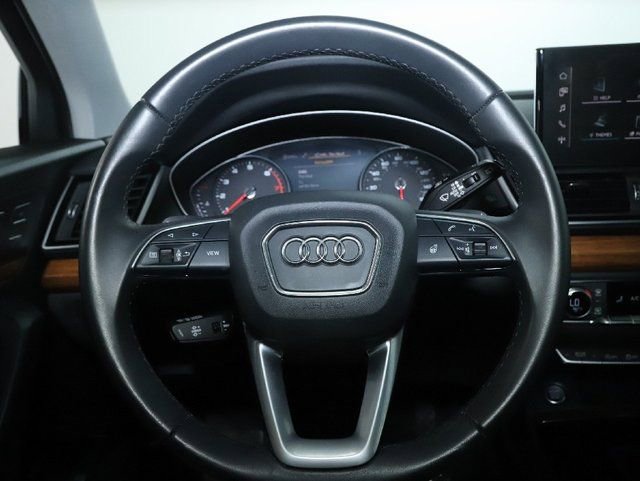 Used 2023 Audi Q5 2.0T Premium w/ Convenience Package AWD/4WD image 23