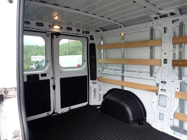 Used 2023 RAM ProMaster 2500 FWD image 11