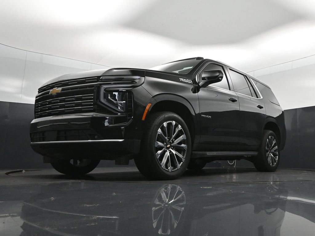 Used 2026 Chevrolet Tahoe High Country w/ Sun And Tow Package RWD image 40