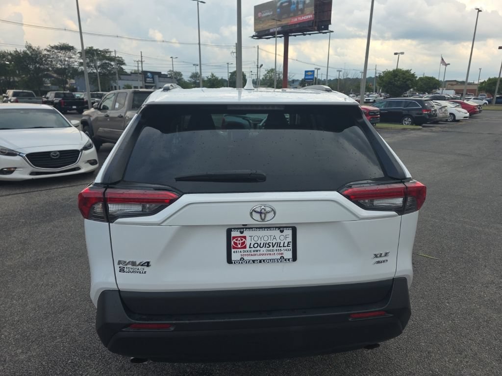 Certified 2024 Toyota RAV4 XLE w/ Convenience Package AWD/4WD image 6