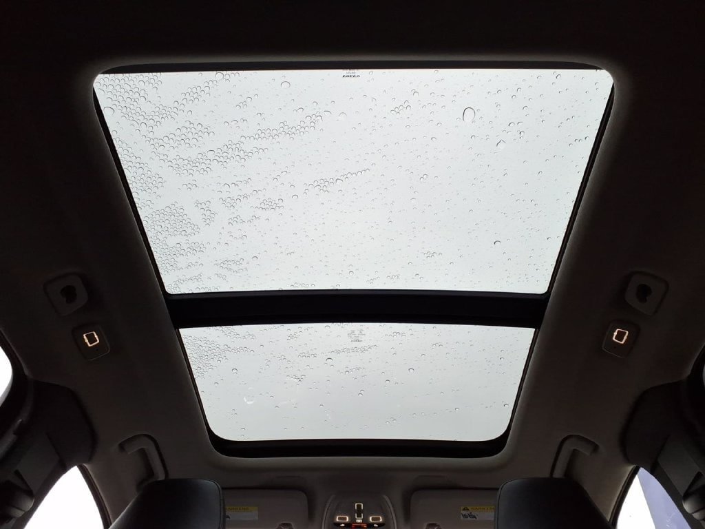 Certified 2023 Volvo XC40 B5 Ultimate w/ Climate Package AWD/4WD image 23
