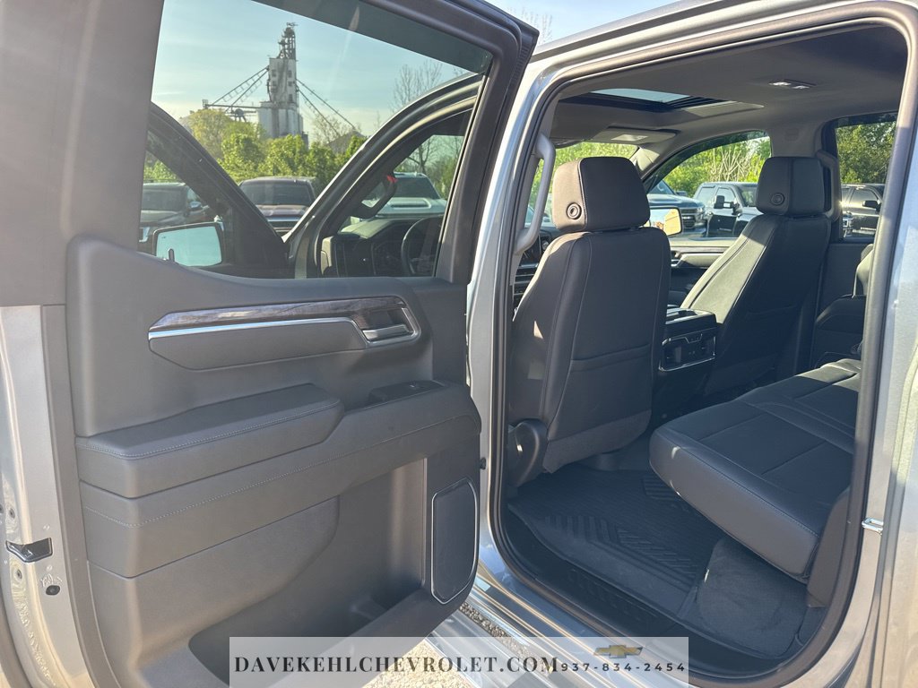 Certified 2025 Chevrolet Silverado 1500 LTZ AWD/4WD image 22