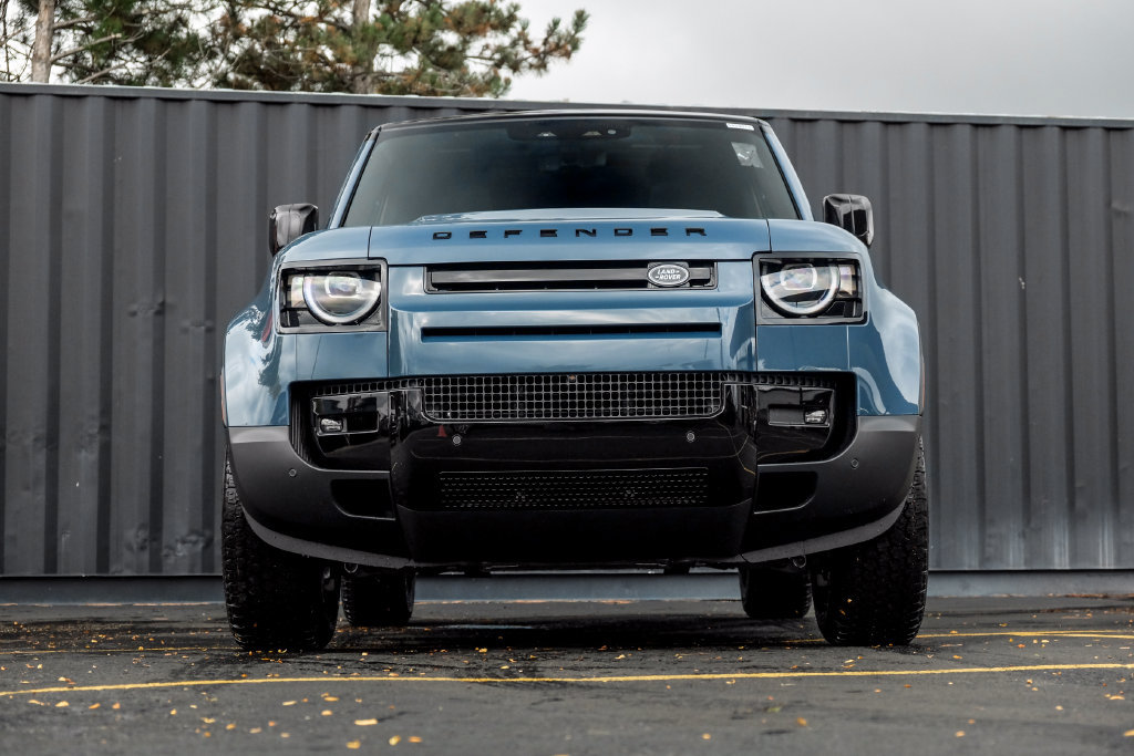 New 2026 Land Rover Defender 110 S AWD/4WD image 5