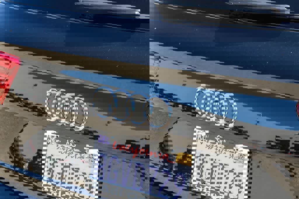 Used 2018 Audi Q7 3.0T Prestige image 11