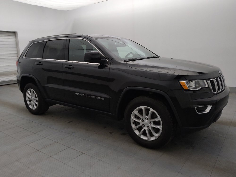 Used 2022 Jeep Grand Cherokee Laredo E AWD/4WD image 11