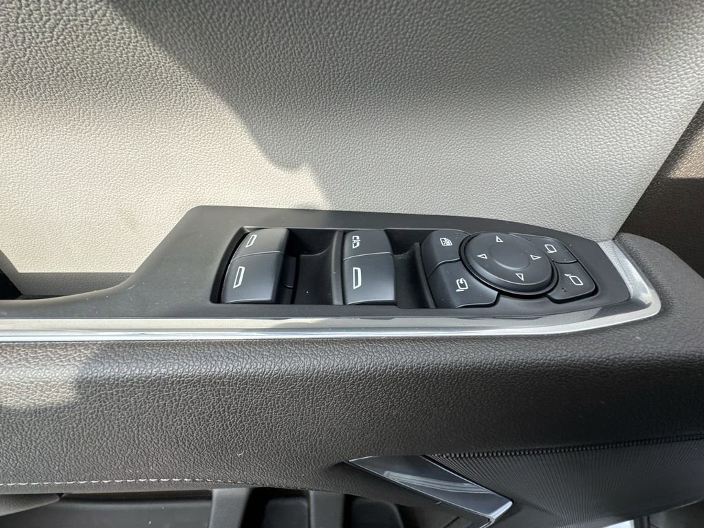 Used 2025 Chevrolet Silverado 2500 LT w/ Z71 Chrome Sport Edition AWD/4WD image 13